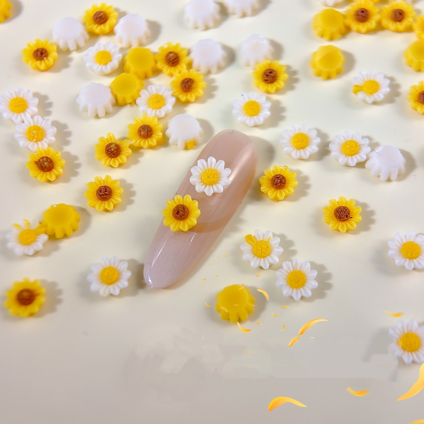 50Pcs Realistic Resin Mini Dai - Art Craft Yellow Springs recension och pris